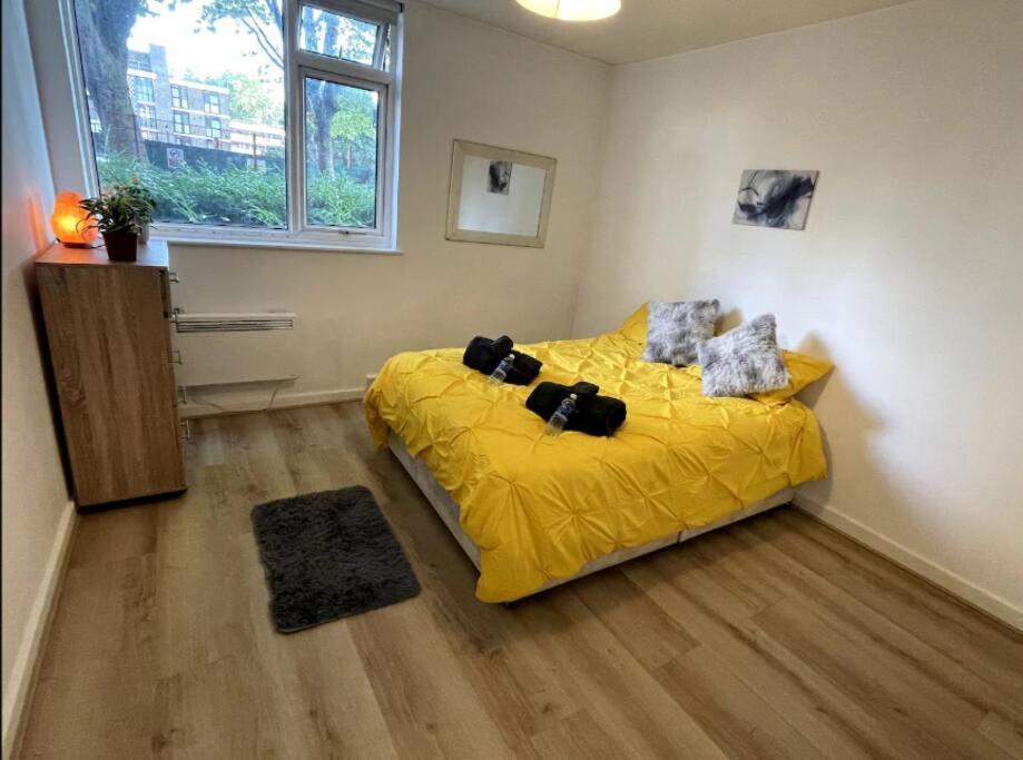 Apartment Spacious 2 Bedroom In Hoxton *